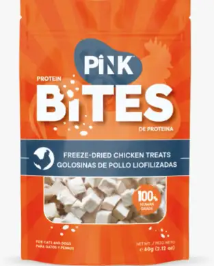 Pink Bites Лакомство сухое для кошек и собак "Кубики из сублим.курицы"